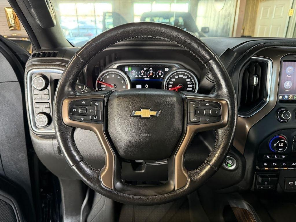 Chevrolet Silverado 1500 High Country Crew Cab 4WD 2021