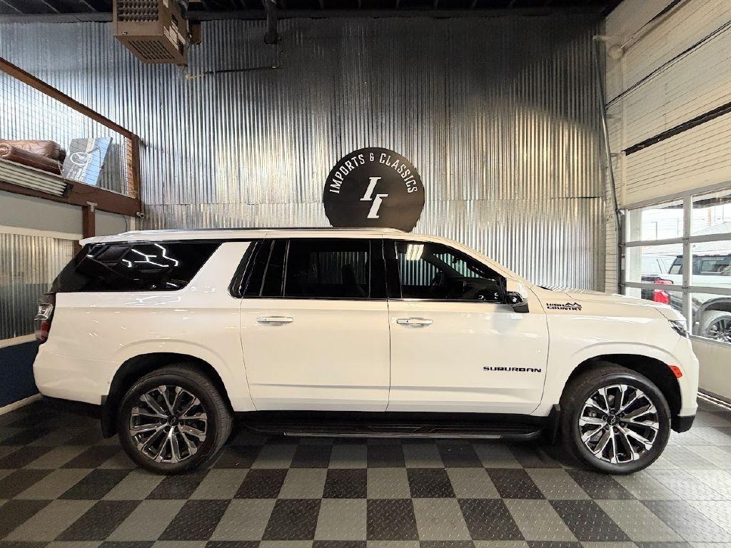 Chevrolet Suburban High Country 4WD 2023