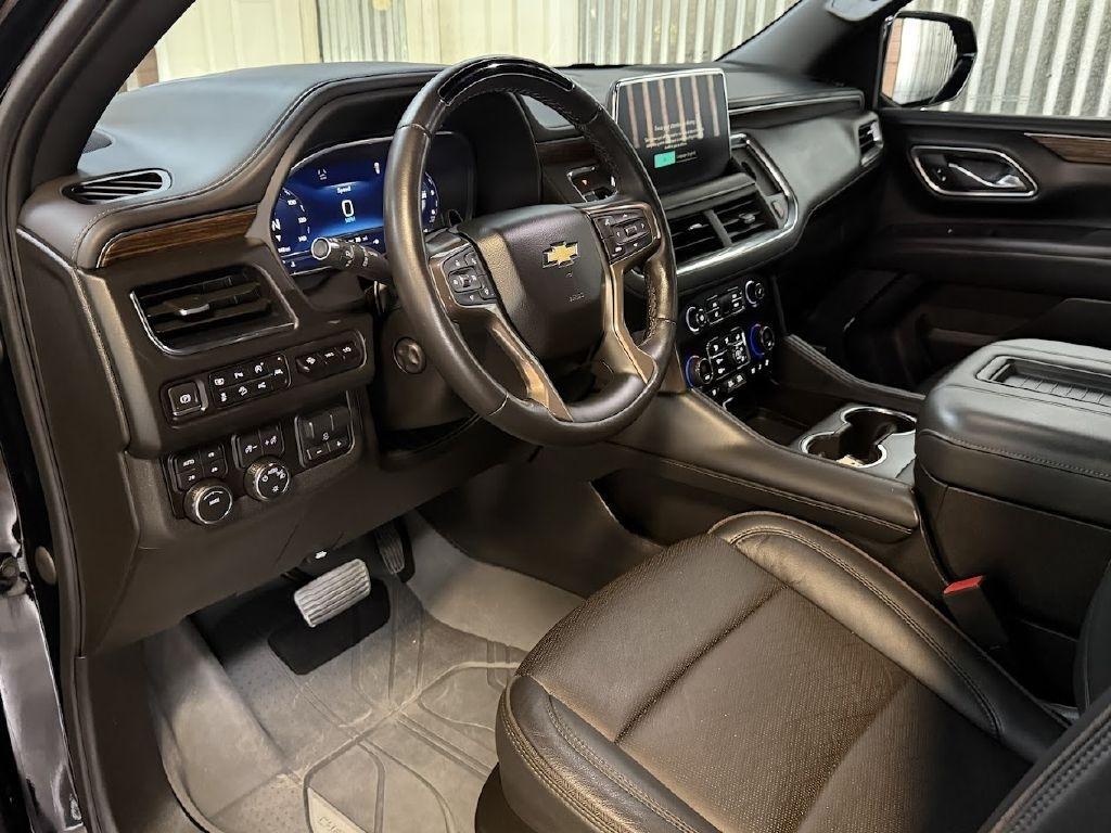 Chevrolet Suburban High Country 4WD 2023