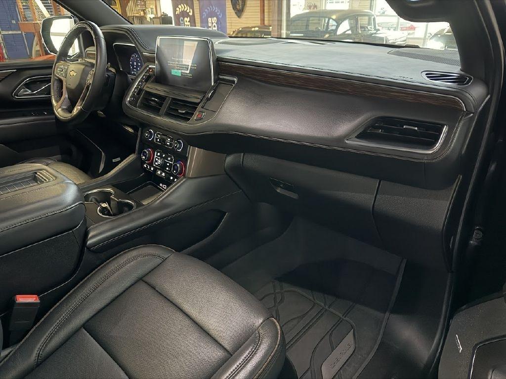 Chevrolet Suburban High Country 4WD 2023