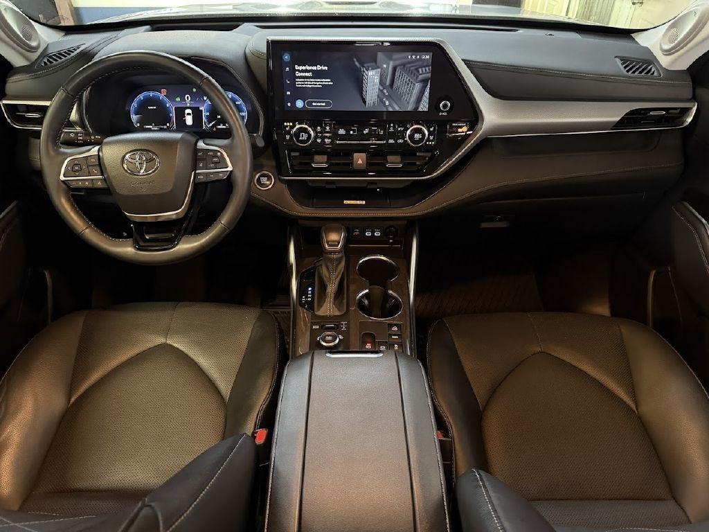 Toyota Highlander Platinum 2024