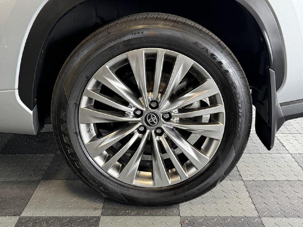 Toyota Highlander Platinum 2024