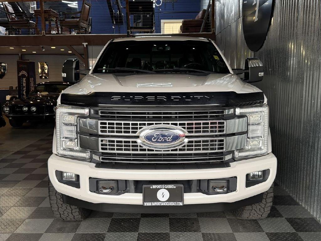 Ford F-350 SD Platinum Crew Cab 4WD 2017