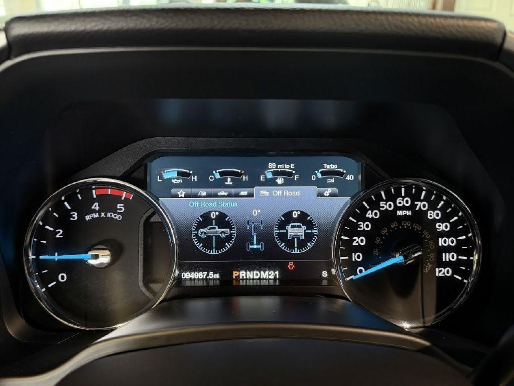 Ford F-350 SD Platinum Crew Cab 4WD 2017