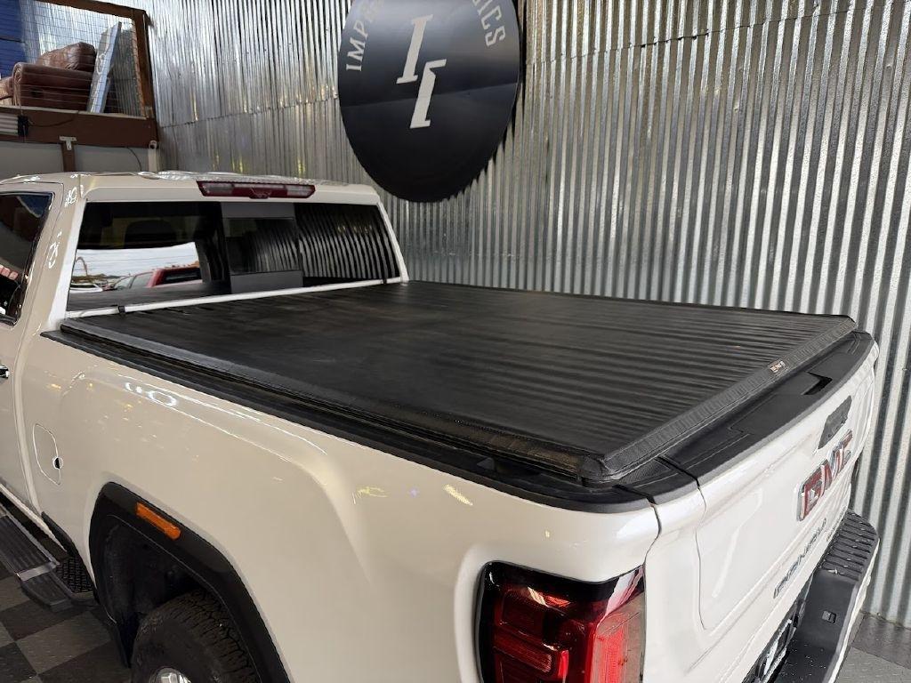 GMC Sierra 3500HD Denali Crew Cab 4WD 2021