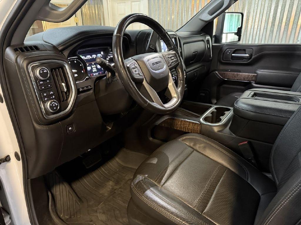 GMC Sierra 3500HD Denali Crew Cab 4WD 2021