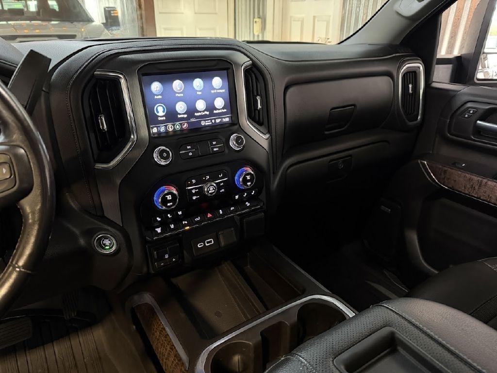 GMC Sierra 3500HD Denali Crew Cab 4WD 2021