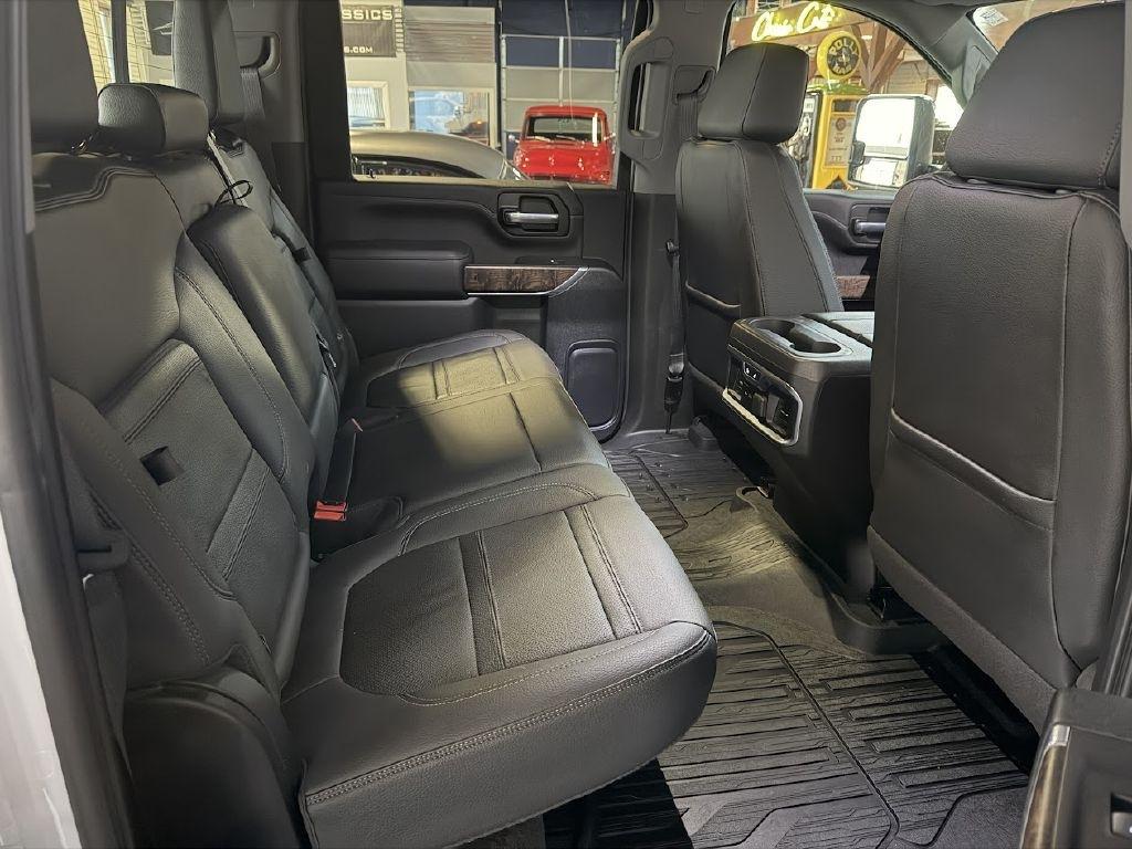 GMC Sierra 3500HD Denali Crew Cab 4WD 2021