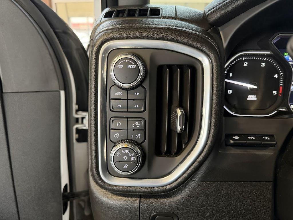 GMC Sierra 3500HD Denali Crew Cab 4WD 2021