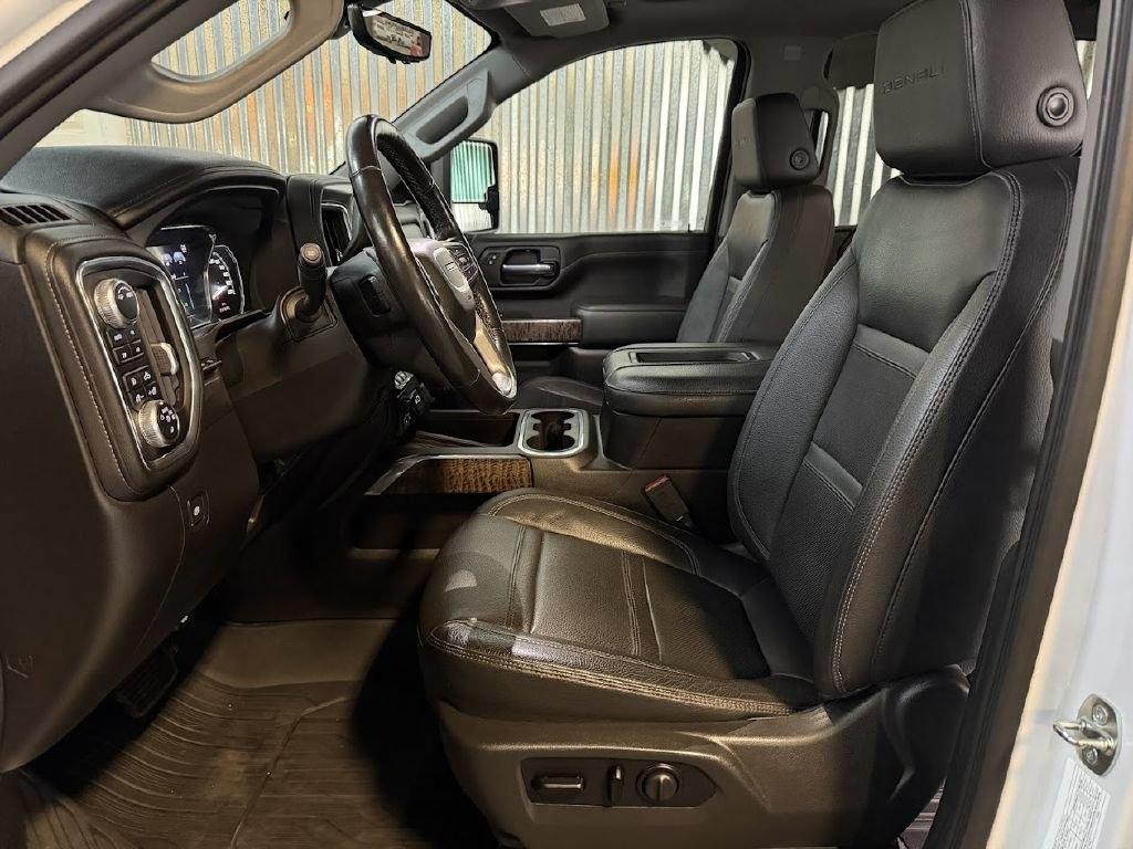 GMC Sierra 3500HD Denali Crew Cab 4WD 2021