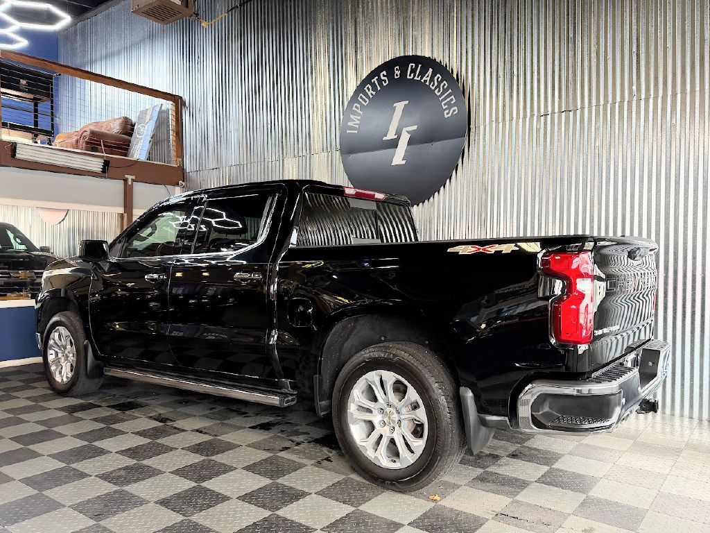 Chevrolet Silverado 1500 LTZ Crew Cab 4WD 2022 Chevrolet Silverado 1500 LTZ Crew Cab 4WD 2022