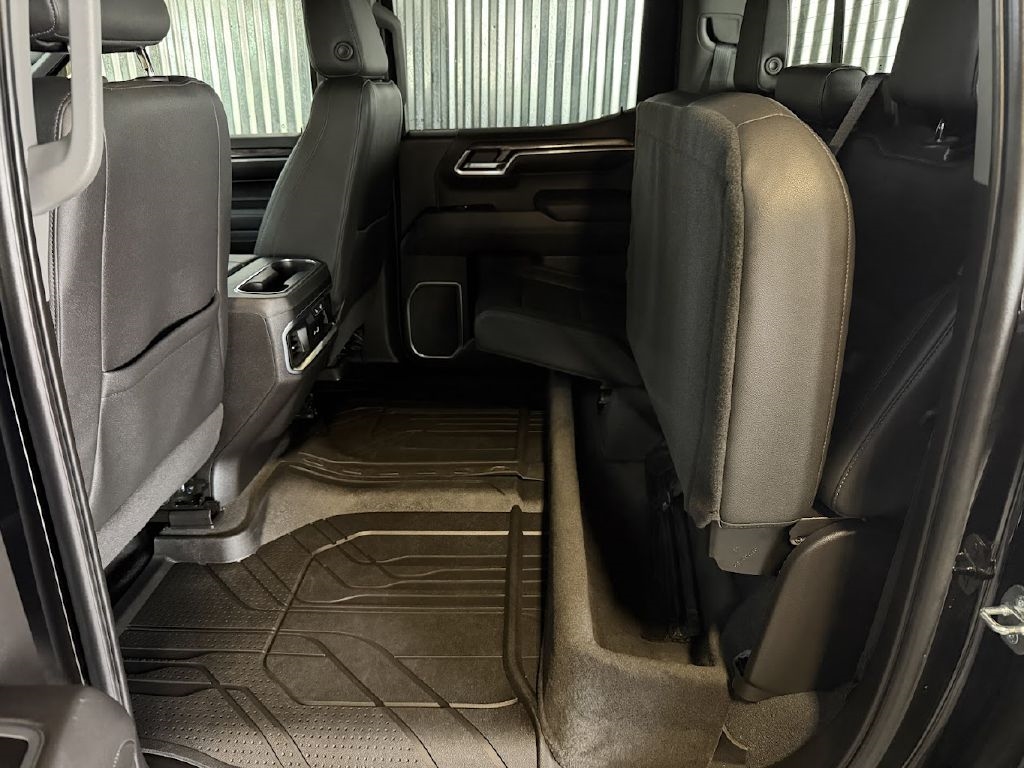 Chevrolet Silverado 1500 LTZ Crew Cab 4WD 2022 Chevrolet Silverado 1500 LTZ Crew Cab 4WD 2022