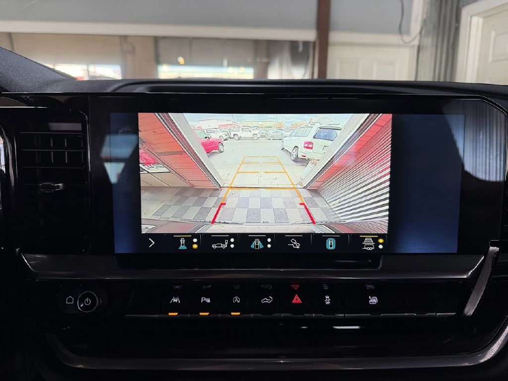 Chevrolet Silverado 1500 LTZ Crew Cab 4WD 2022 Chevrolet Silverado 1500 LTZ Crew Cab 4WD 2022