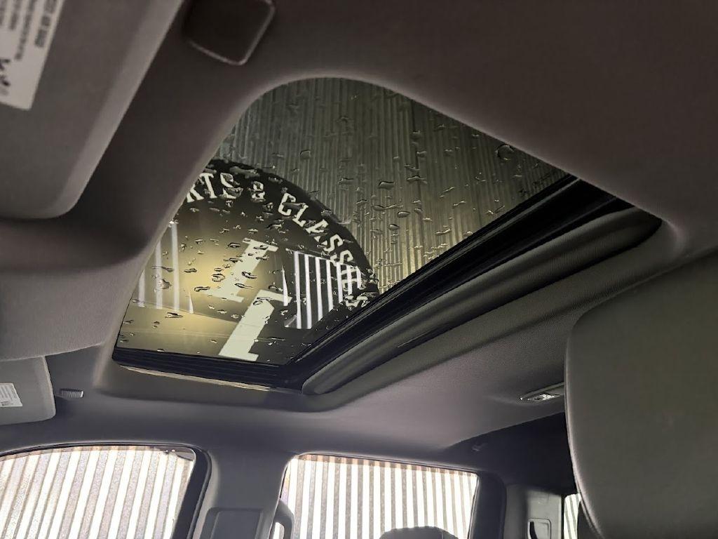 Chevrolet Silverado 1500 LTZ Crew Cab 4WD 2022