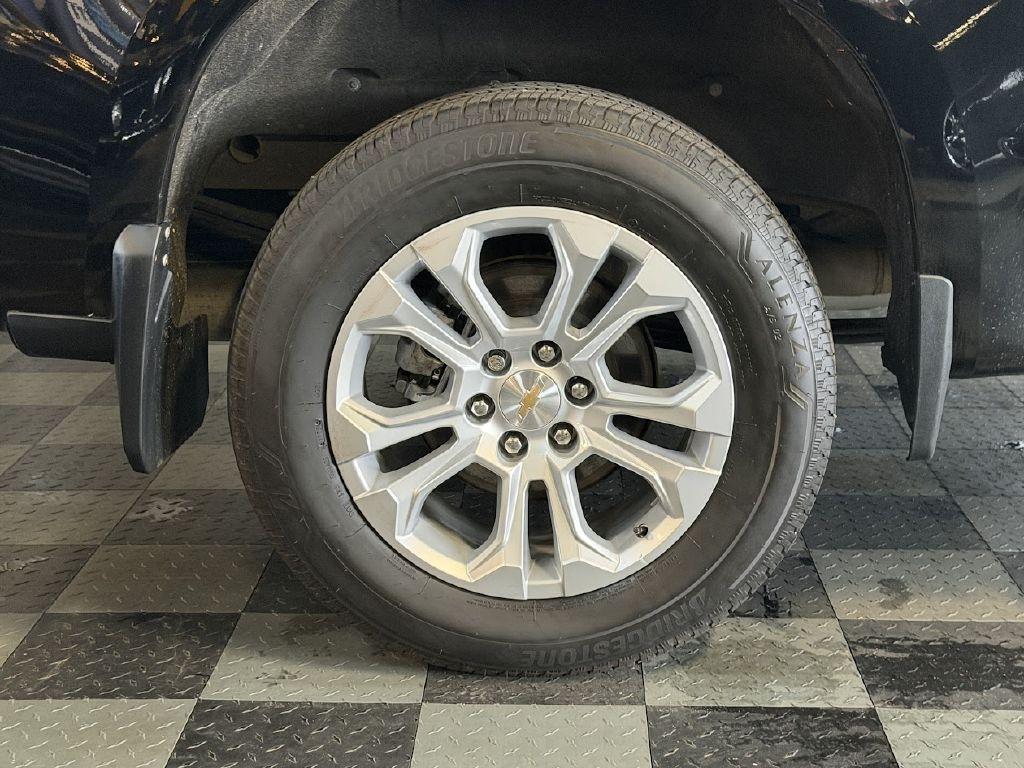 Chevrolet Silverado 1500 LTZ Crew Cab 4WD 2022