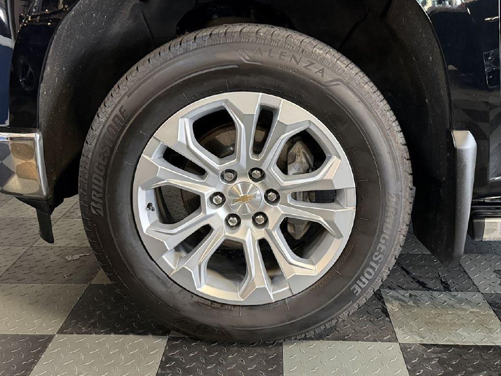 Chevrolet Silverado 1500 LTZ Crew Cab 4WD 2022