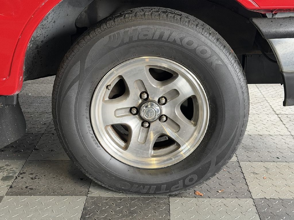 Mazda B-Series B2500 SX Reg. Cab 2WD 2001 Mazda B-Series B2500 SX Reg. Cab 2WD 2001