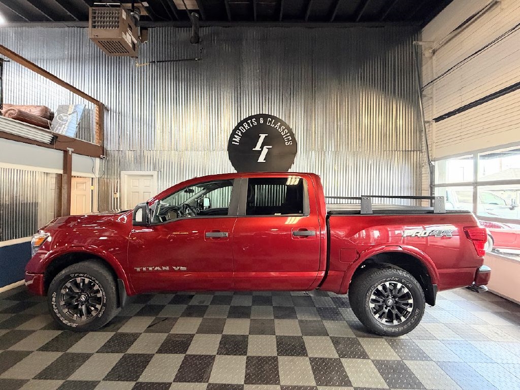 Nissan Titan SV Crew Cab 4WD 2018 Nissan Titan SV Crew Cab 4WD 2018