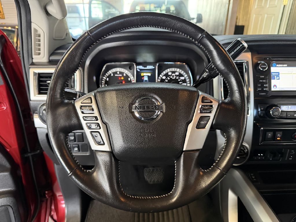 Nissan Titan SV Crew Cab 4WD 2018 Nissan Titan SV Crew Cab 4WD 2018