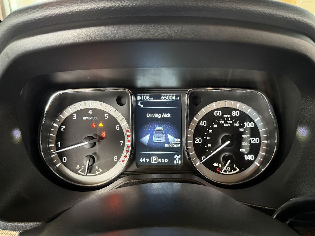 Nissan Titan SV Crew Cab 4WD 2018 Nissan Titan SV Crew Cab 4WD 2018