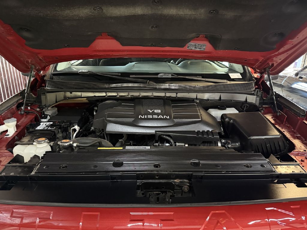 Nissan Titan SV Crew Cab 4WD 2018 Nissan Titan SV Crew Cab 4WD 2018