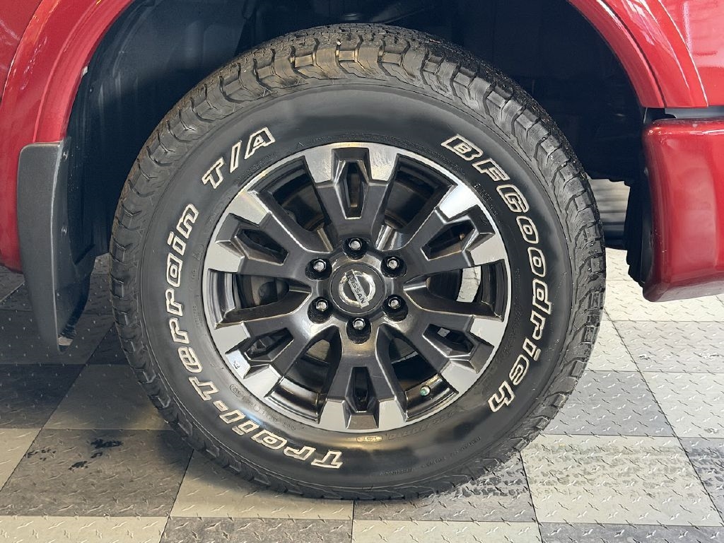 Nissan Titan SV Crew Cab 4WD 2018 Nissan Titan SV Crew Cab 4WD 2018