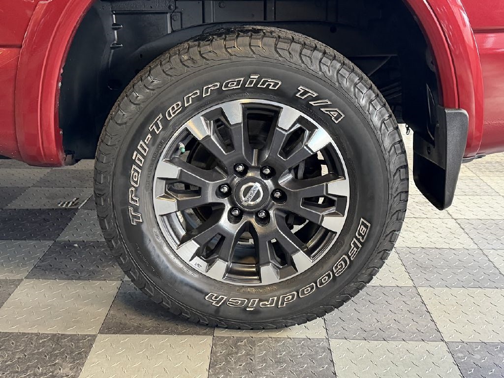 Nissan Titan SV Crew Cab 4WD 2018 Nissan Titan SV Crew Cab 4WD 2018