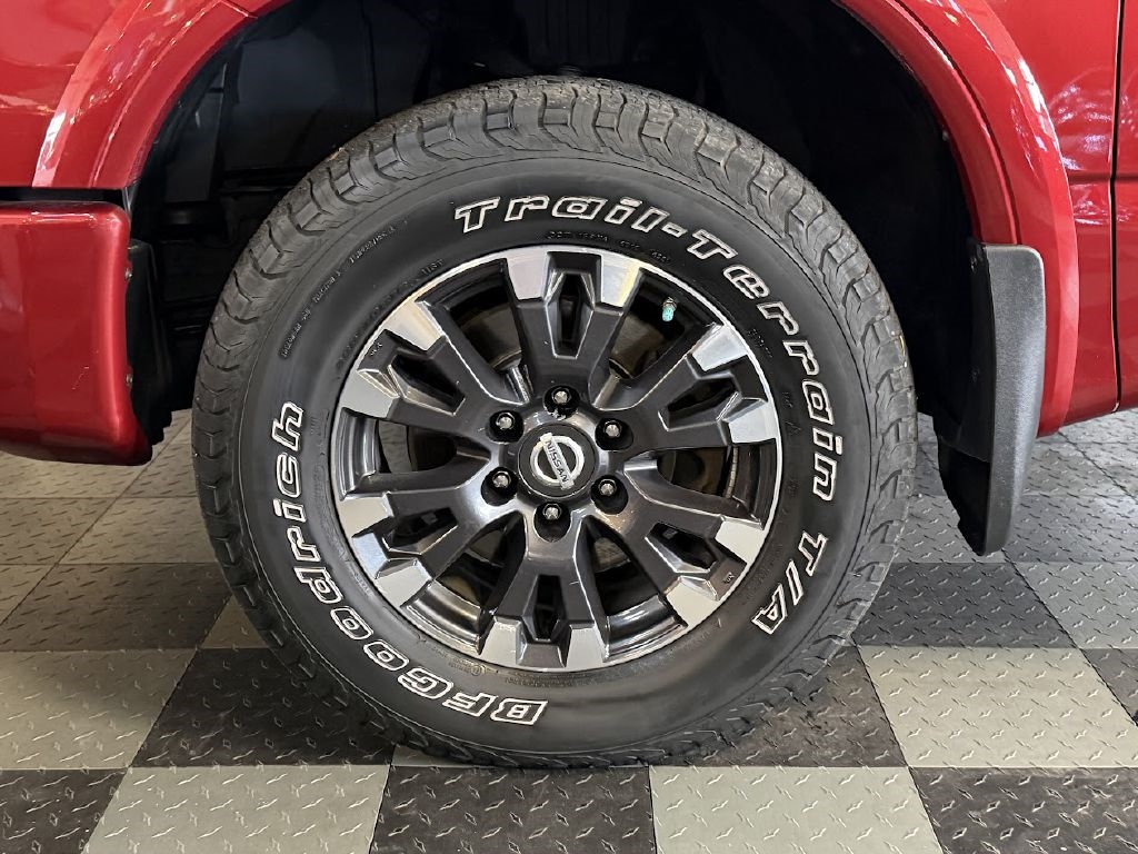 Nissan Titan SV Crew Cab 4WD 2018 Nissan Titan SV Crew Cab 4WD 2018