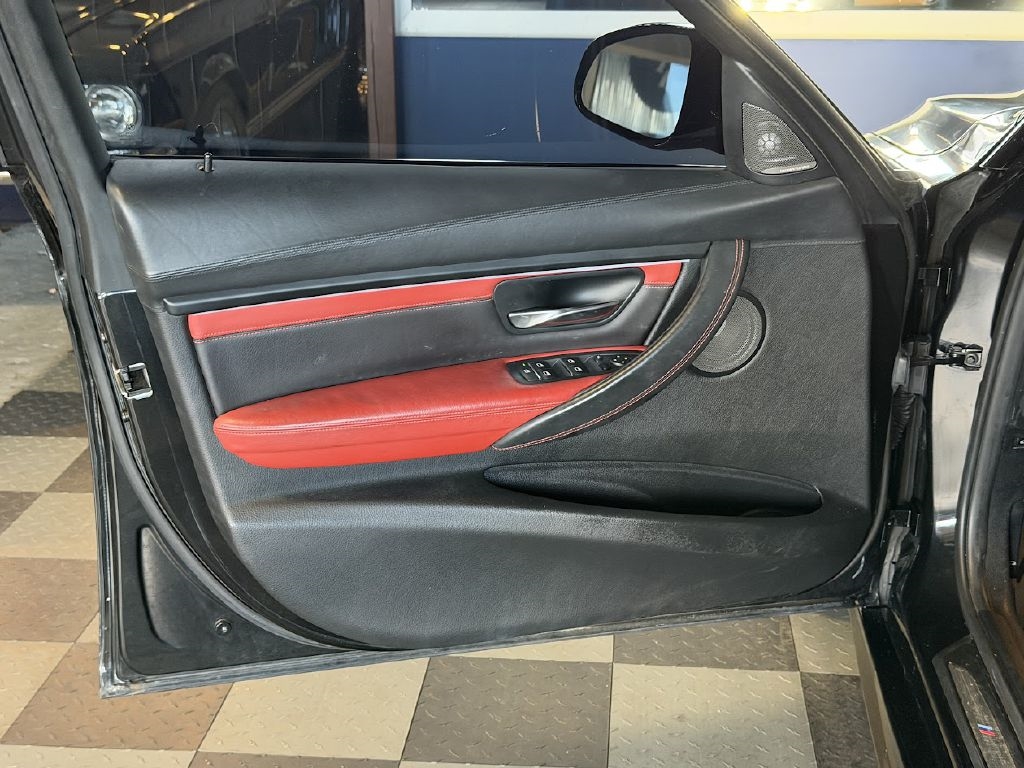 BMW M3 Base 2016 BMW M3 Base 2016