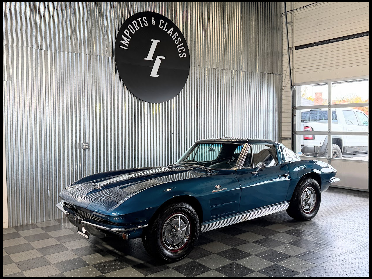 1963 Chevrolet Corvette Sting Ray 4-Speed