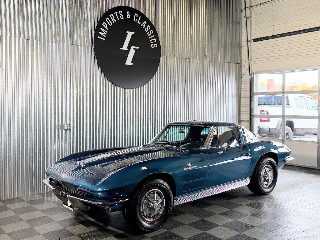 1963 Chevrolet Corvette Sting Ray 4-Speed