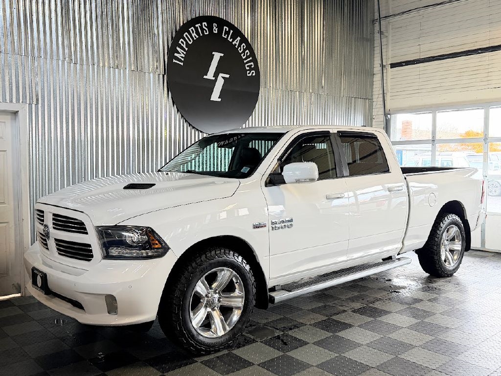 2016 RAM 1500 Sport Crew Cab LWB 4WD