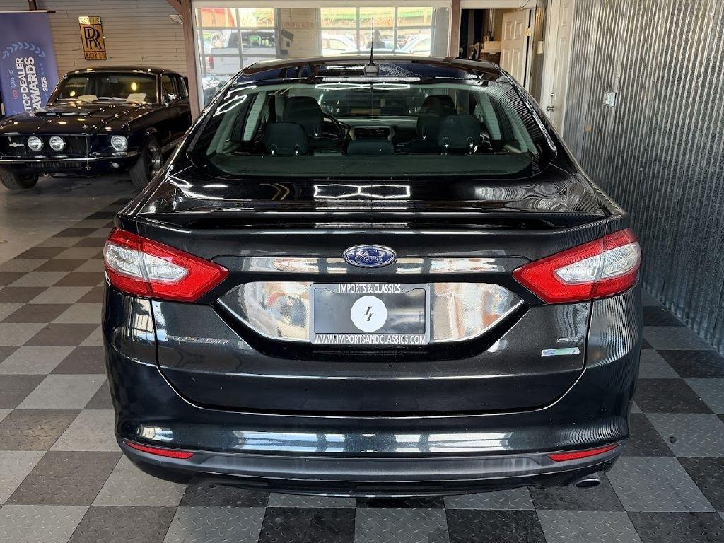 Ford Fusion SE 2013