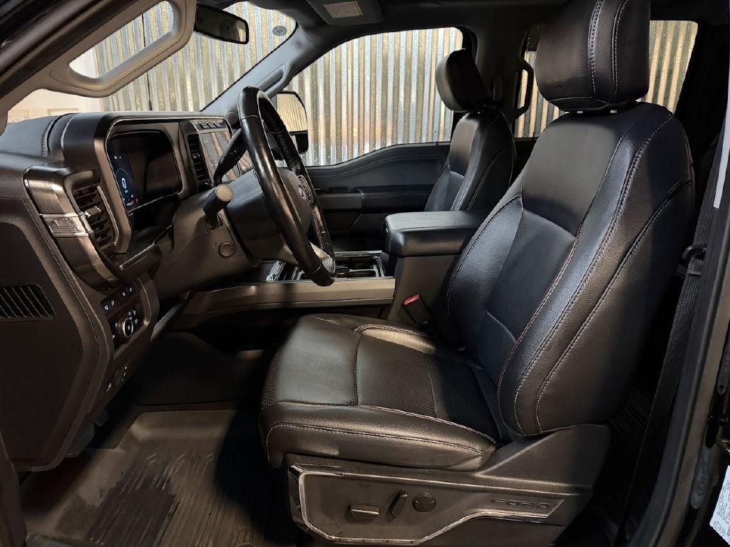 Ford F-350 SD Lariat Crew Cab LWB 4WD 2023