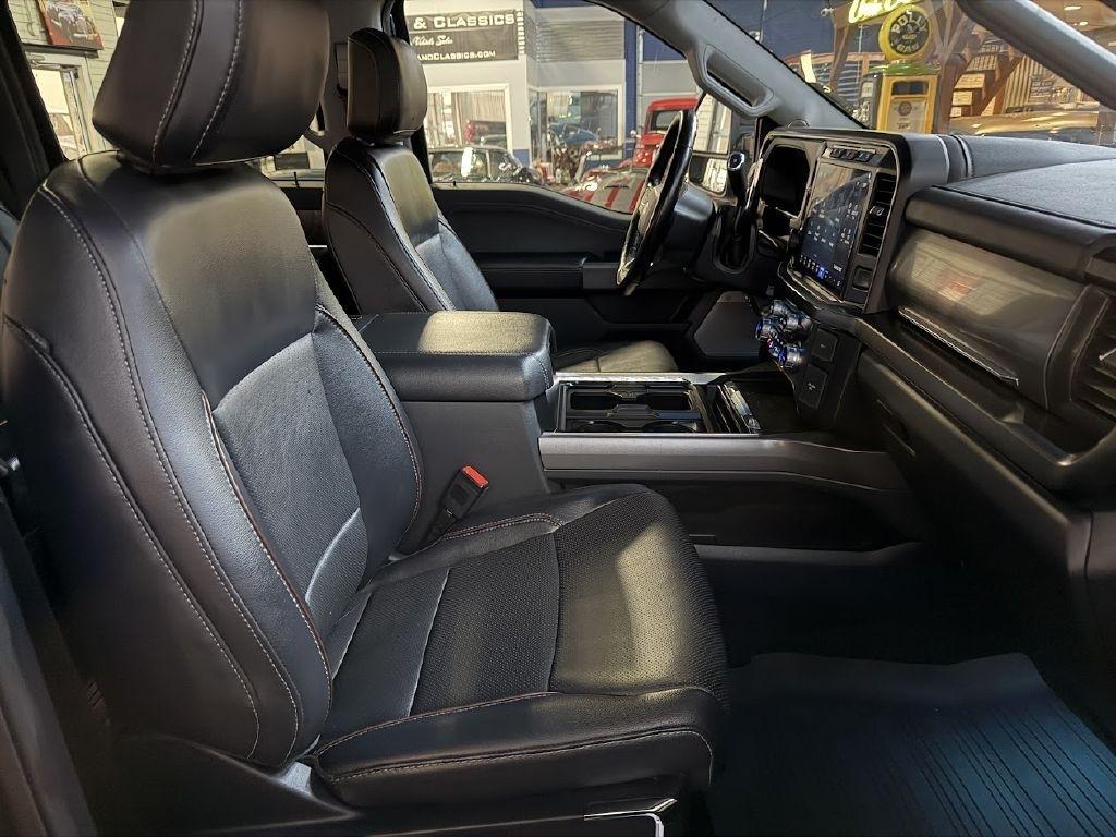 Ford F-350 SD Lariat Crew Cab LWB 4WD 2023