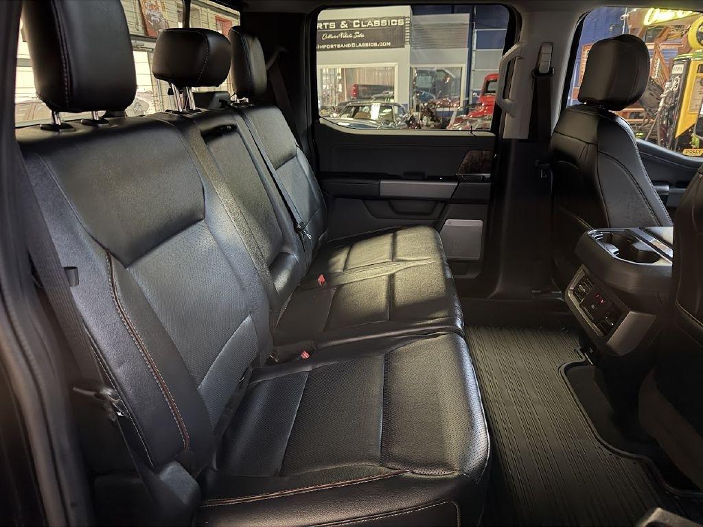 Ford F-350 SD Lariat Crew Cab LWB 4WD 2023