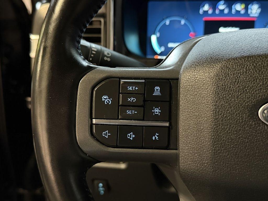 Ford F-350 SD Lariat Crew Cab LWB 4WD 2023