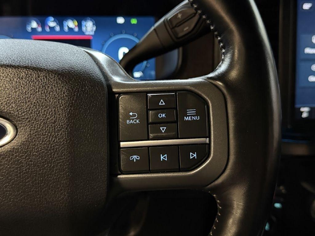 Ford F-350 SD Lariat Crew Cab LWB 4WD 2023