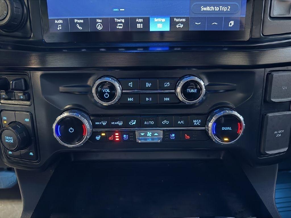 Ford F-350 SD Lariat Crew Cab LWB 4WD 2023