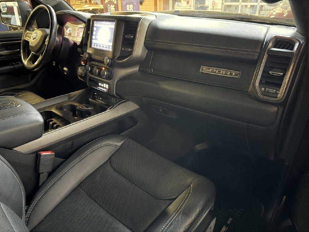 RAM 1500 Laramie Crew Cab 4WD SWB 2019