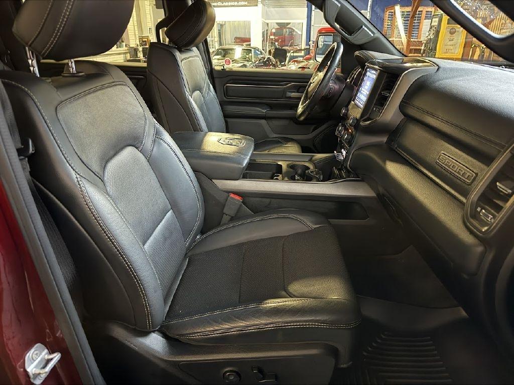 RAM 1500 Laramie Crew Cab 4WD SWB 2019