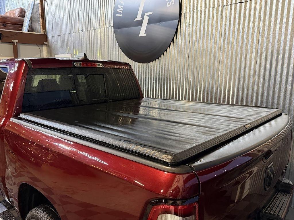 RAM 1500 Laramie Crew Cab 4WD SWB 2019