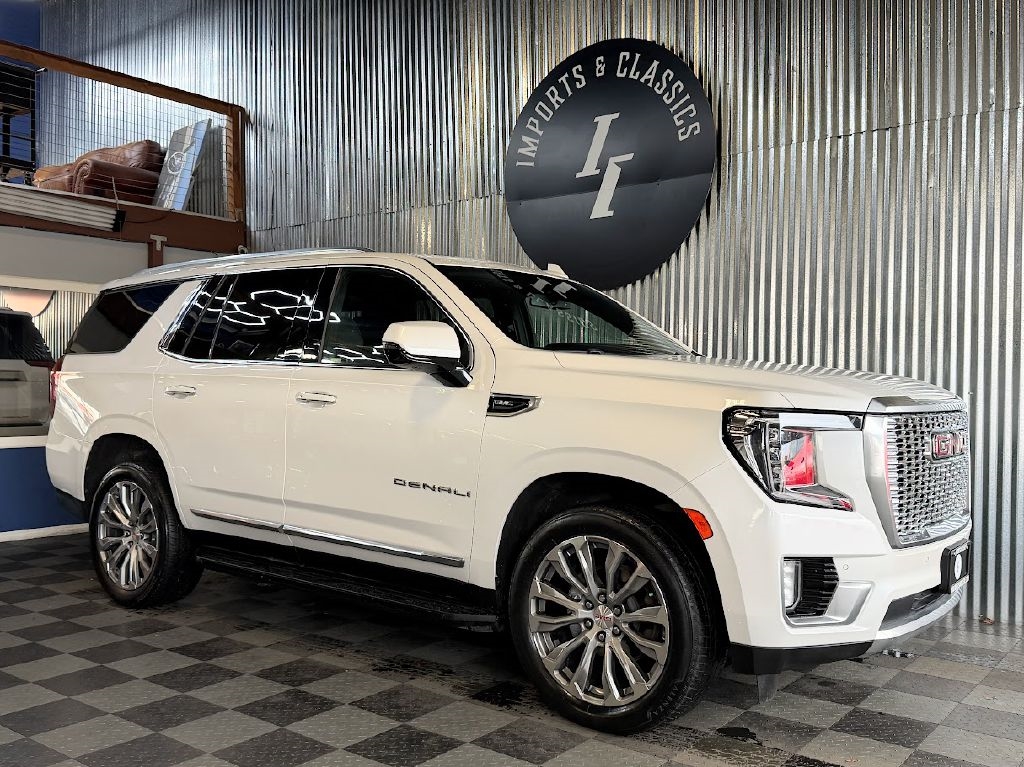 GMC Yukon Denali 4WD 2021