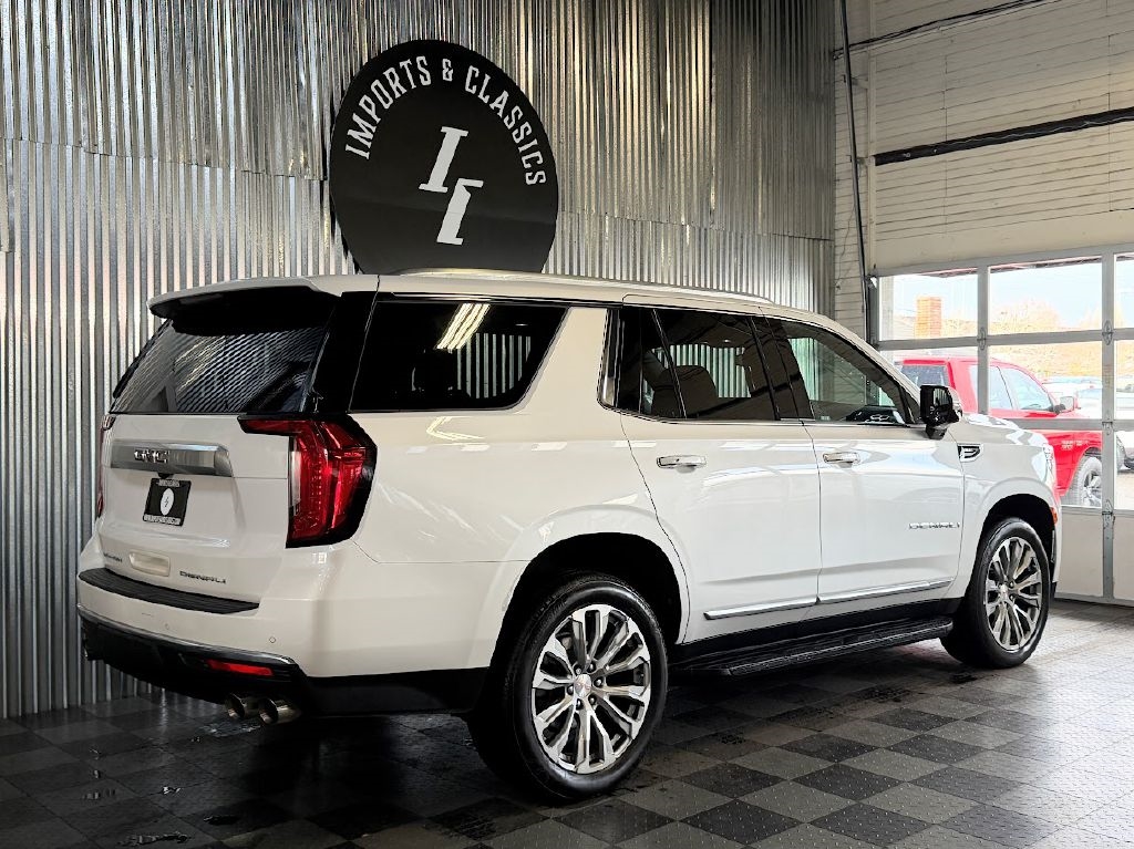 GMC Yukon Denali 4WD 2021