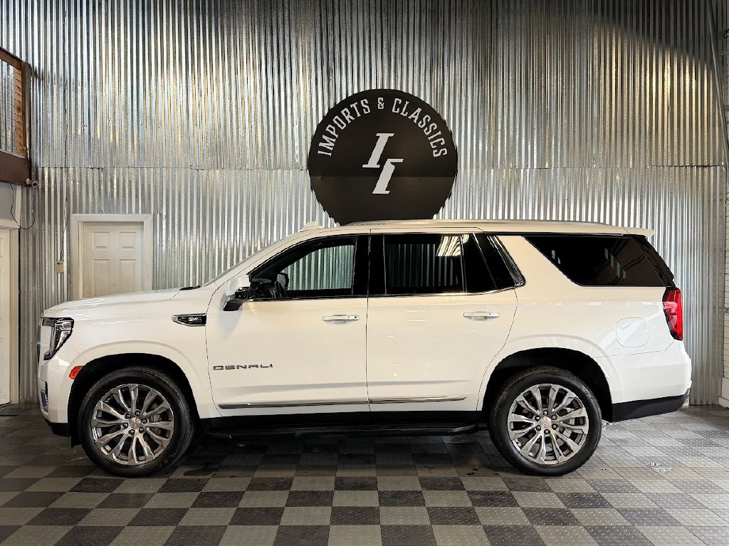 GMC Yukon Denali 4WD 2021