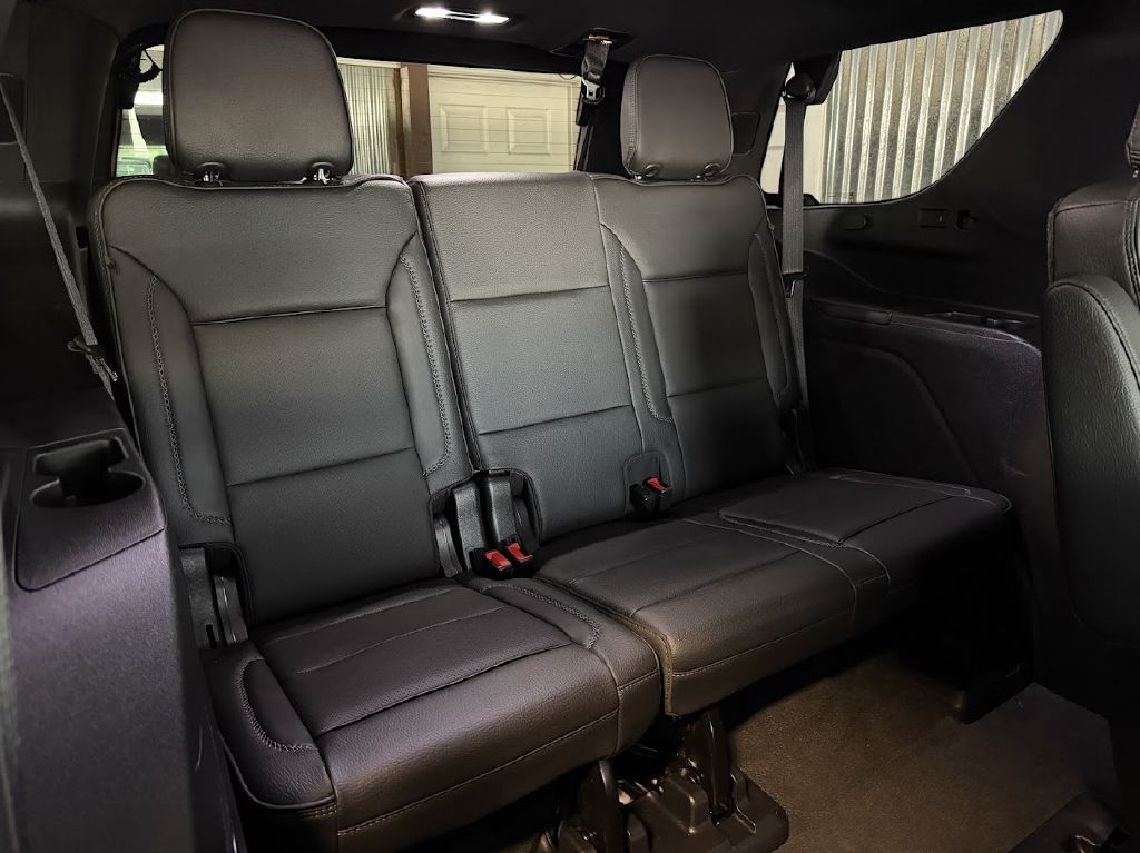 GMC Yukon Denali 4WD 2021