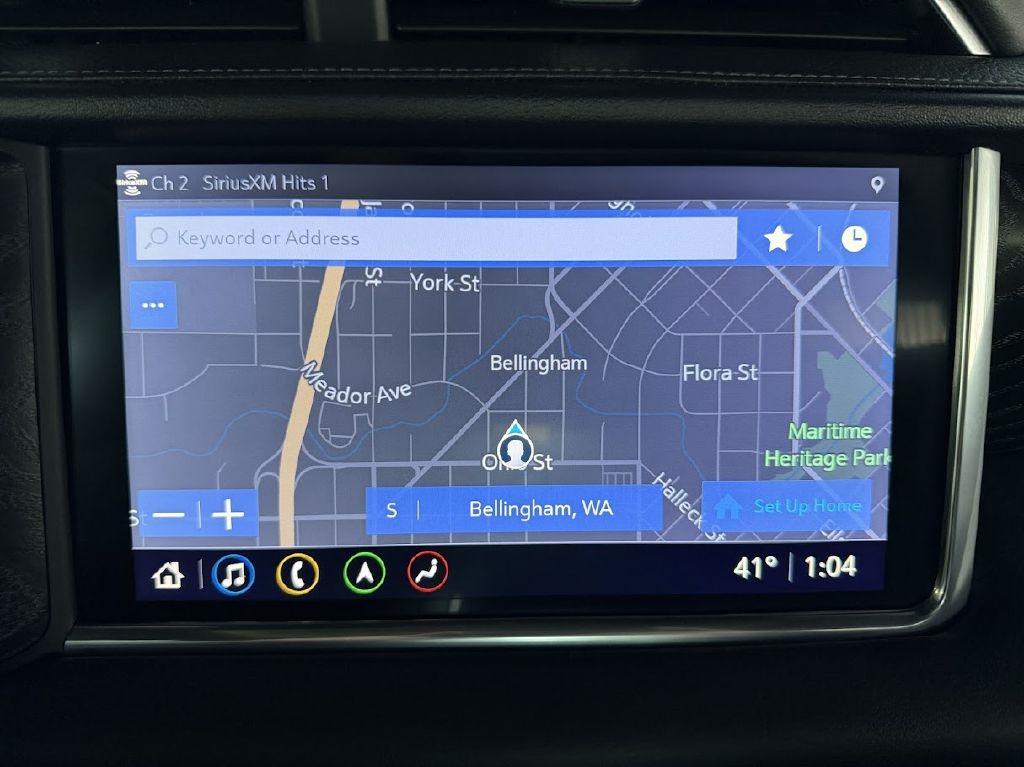 GMC Yukon Denali 4WD 2021