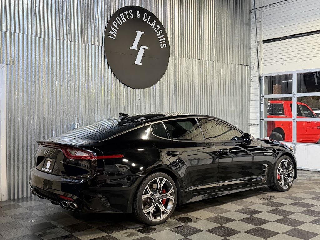 Kia Stinger GT1 2018