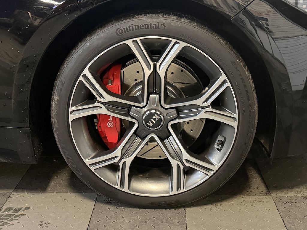 Kia Stinger GT1 2018