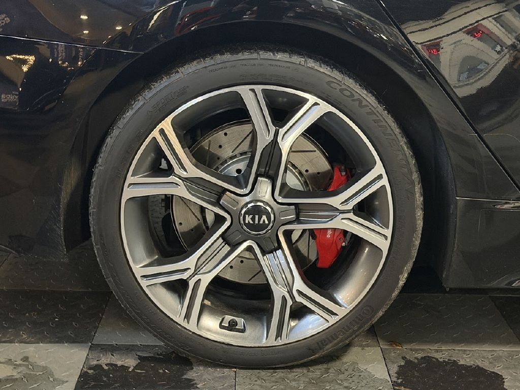 Kia Stinger GT1 2018